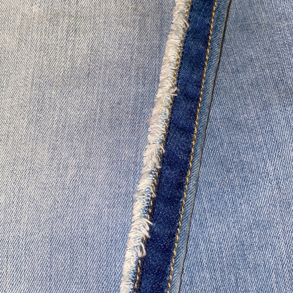 Universal Thread High Rise Skinny Crop - Picture 5 of 7